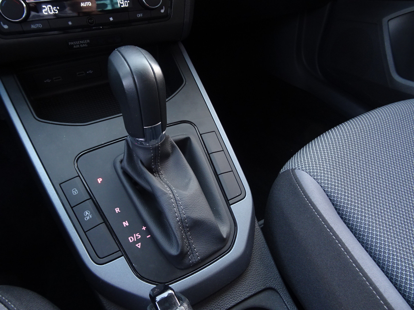 SEAT