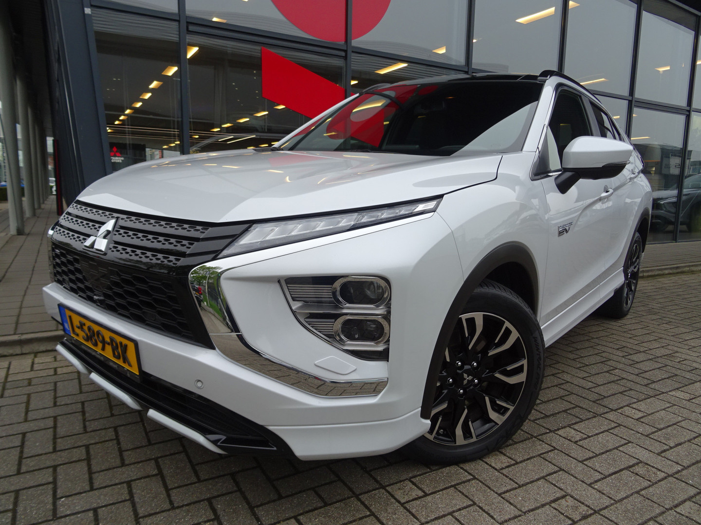 Mitsubishi Mitsubishi