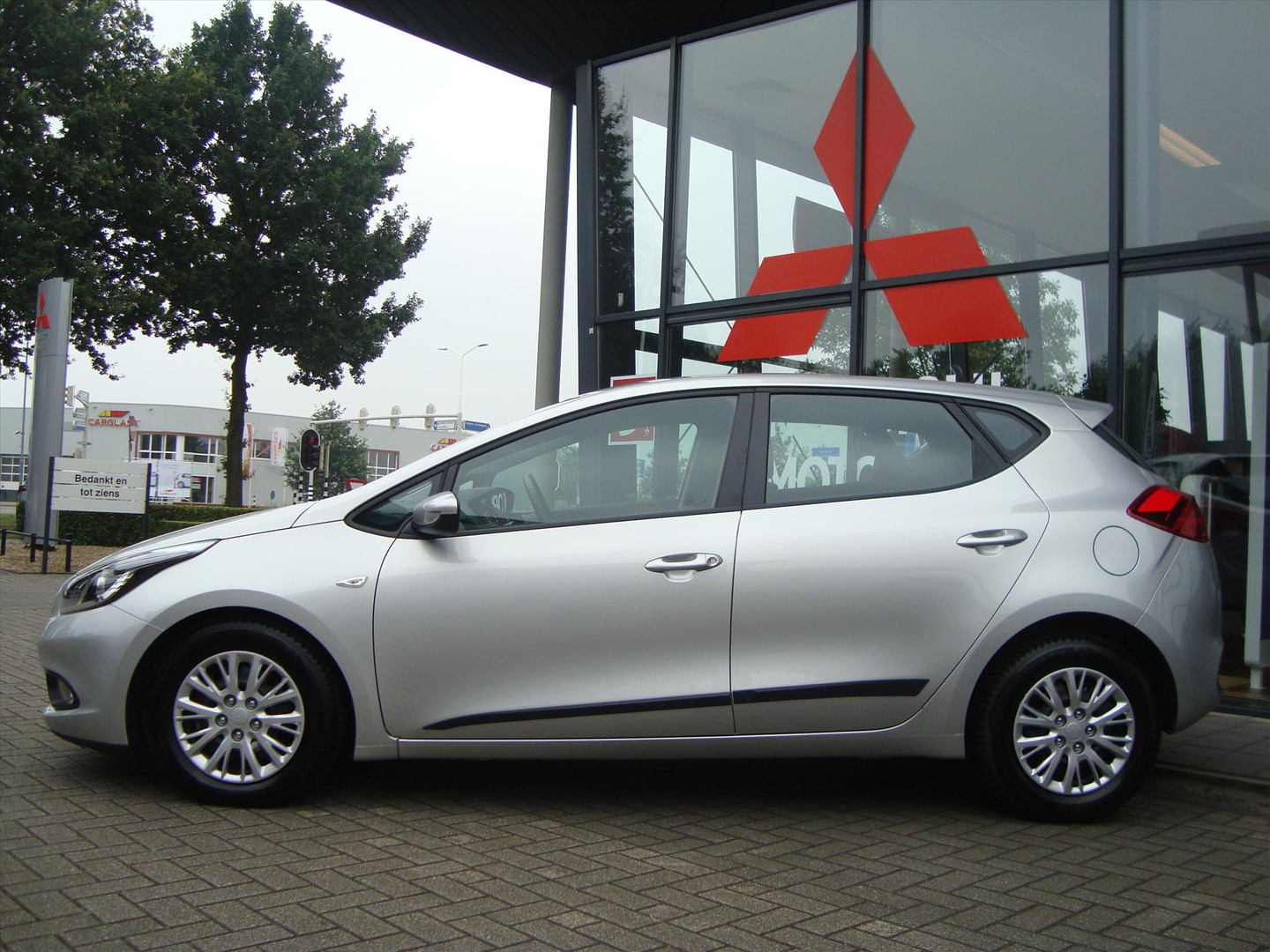 Kia