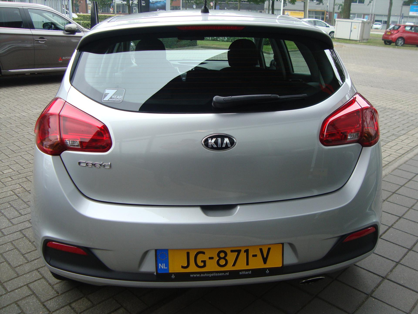 Kia
