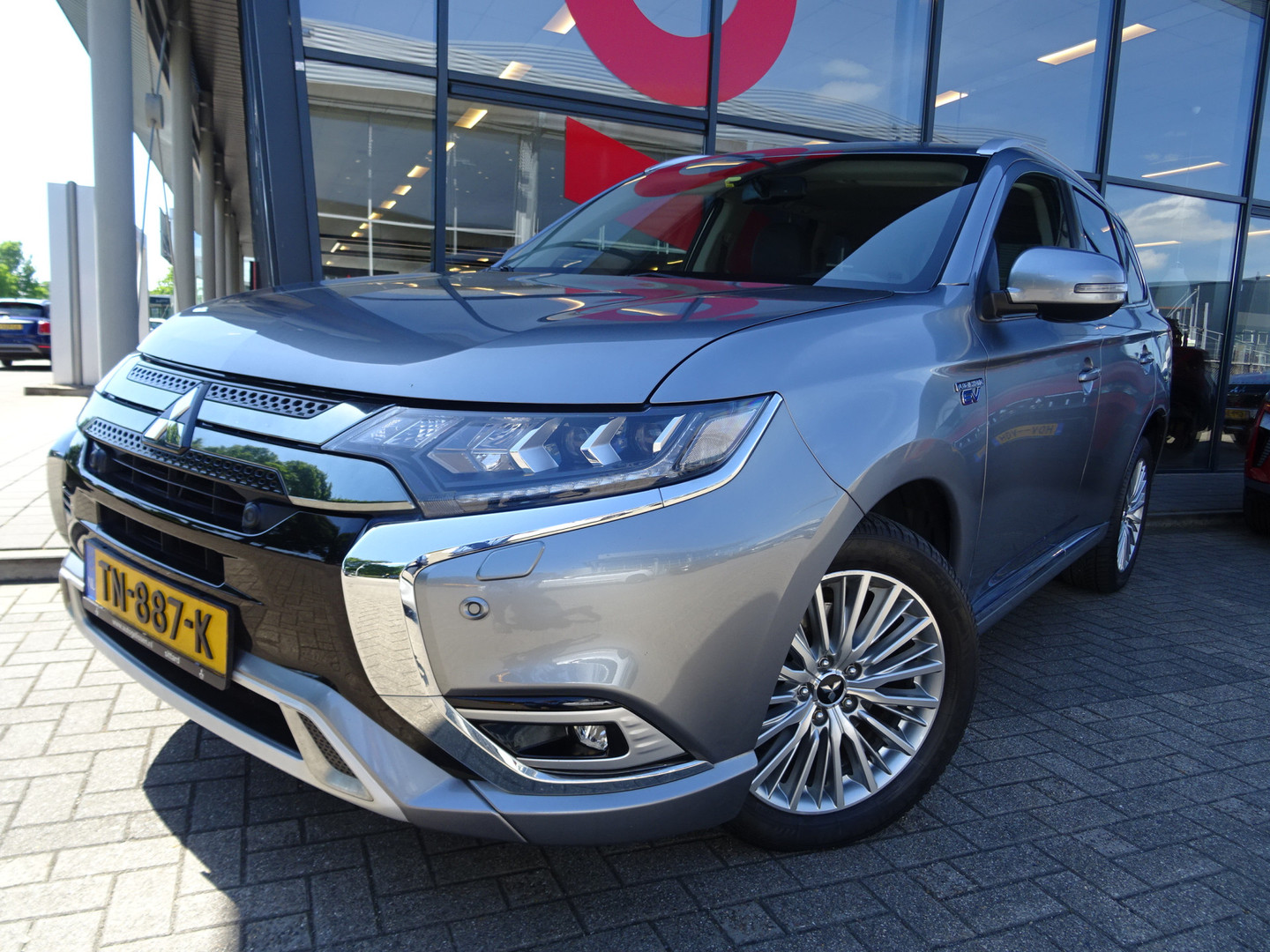Mitsubishi Mitsubishi