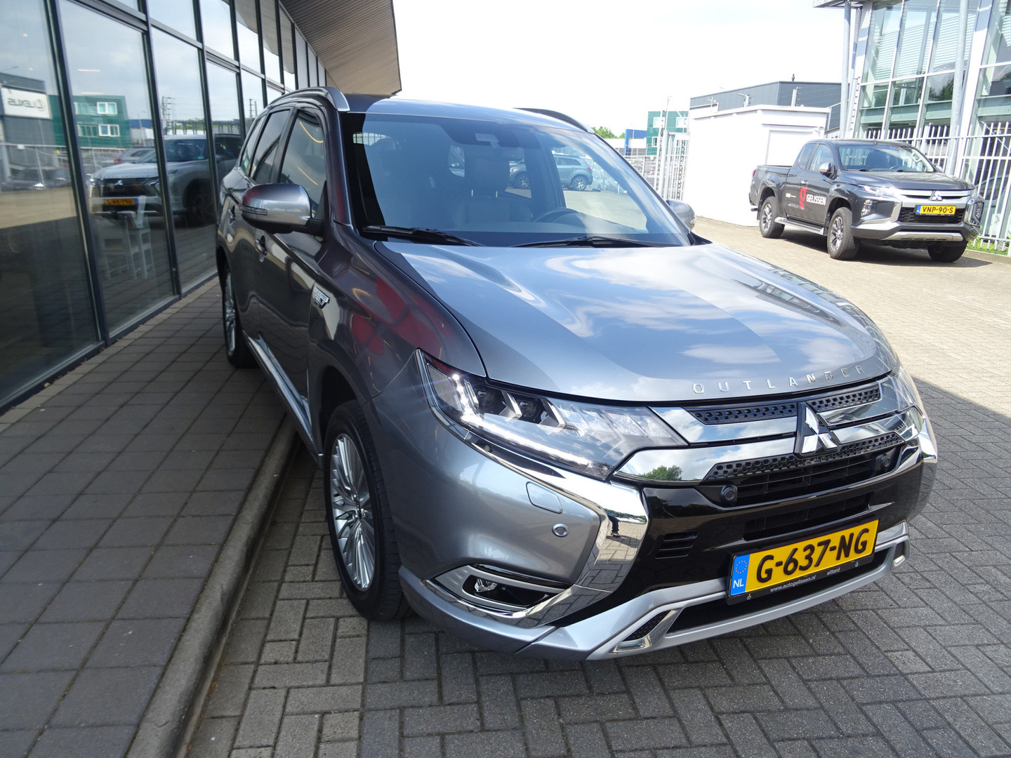 Mitsubishi Mitsubishi