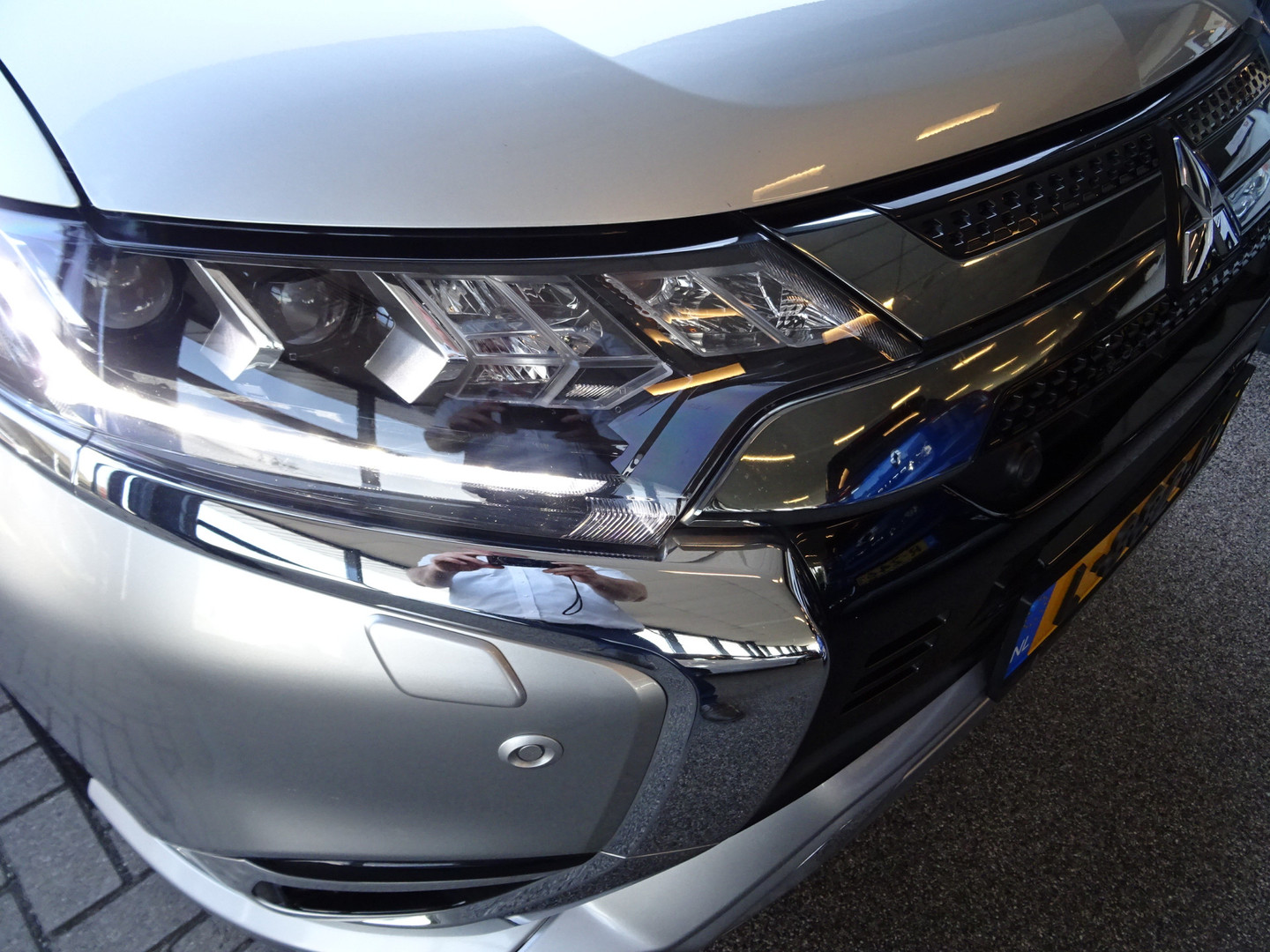 Mitsubishi Mitsubishi