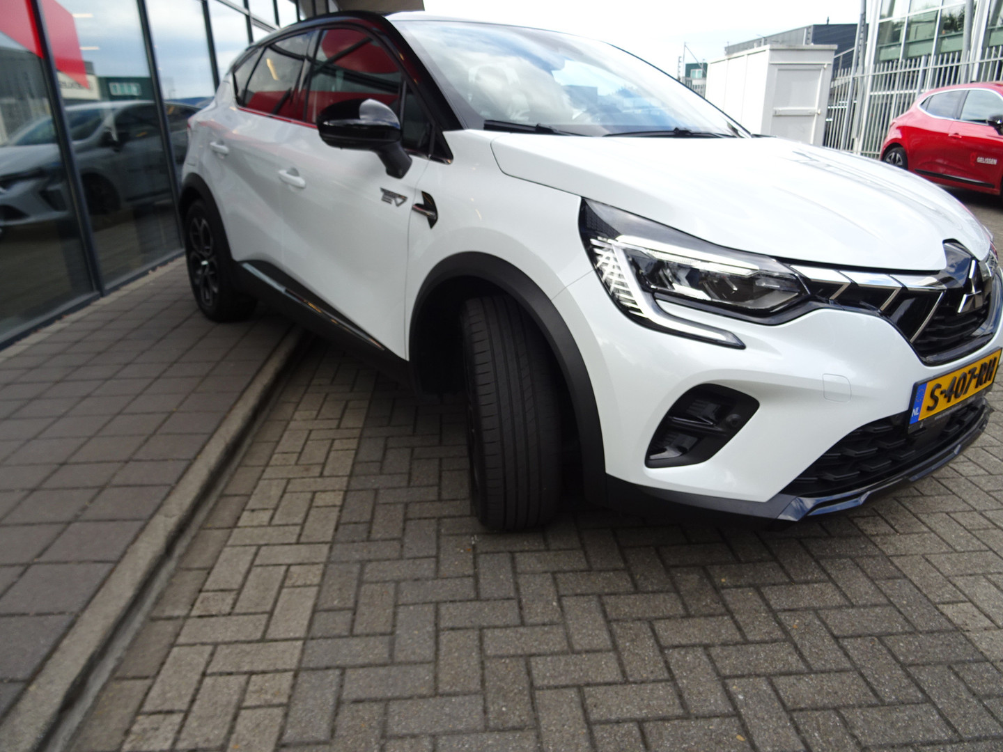 Mitsubishi Mitsubishi