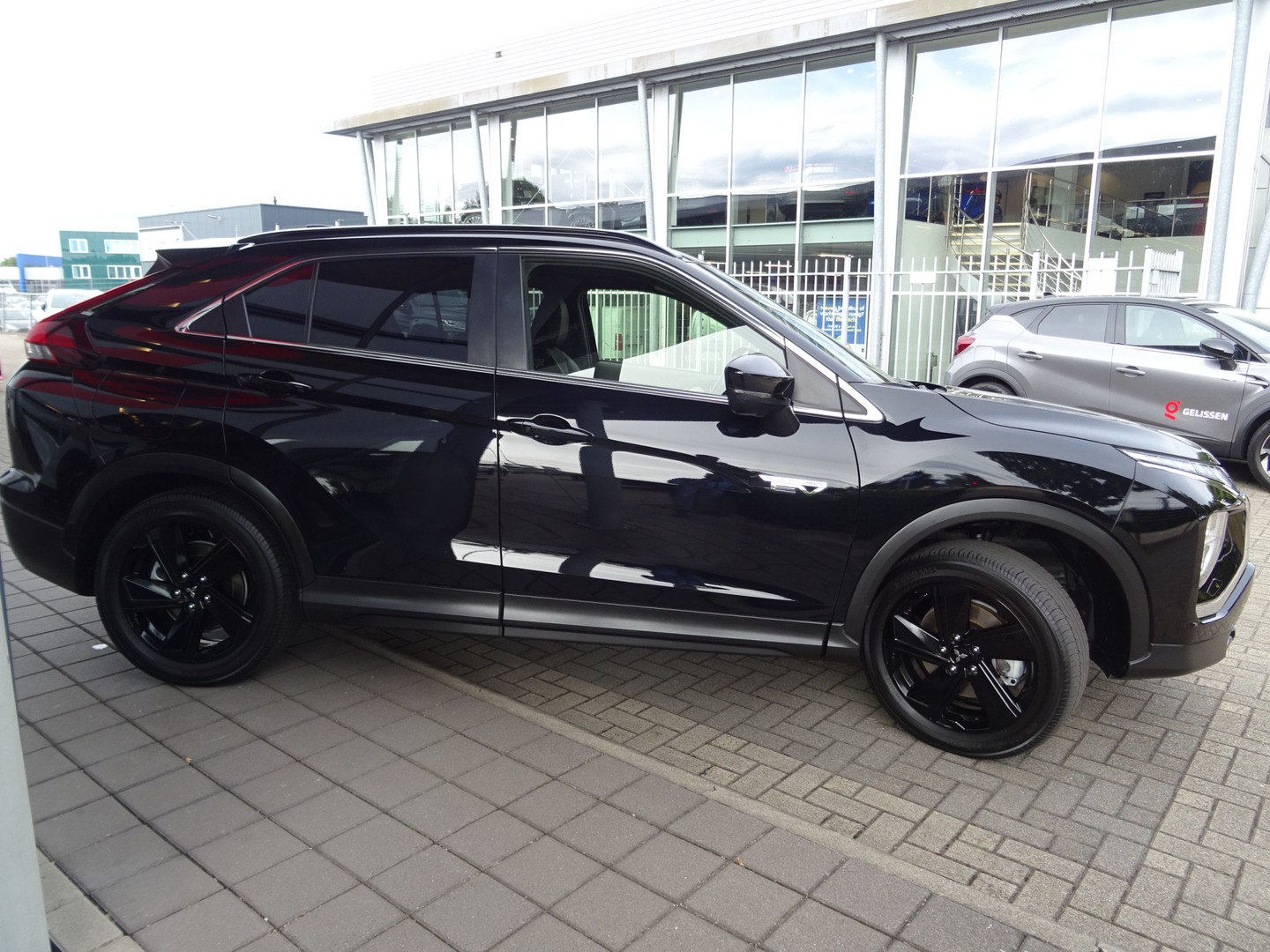 Mitsubishi Mitsubishi