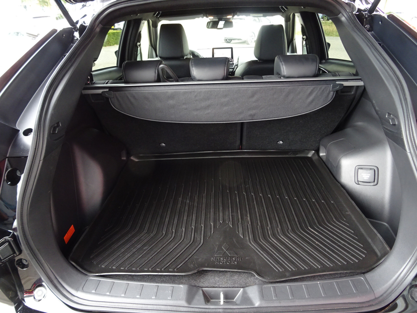 Mitsubishi Mitsubishi