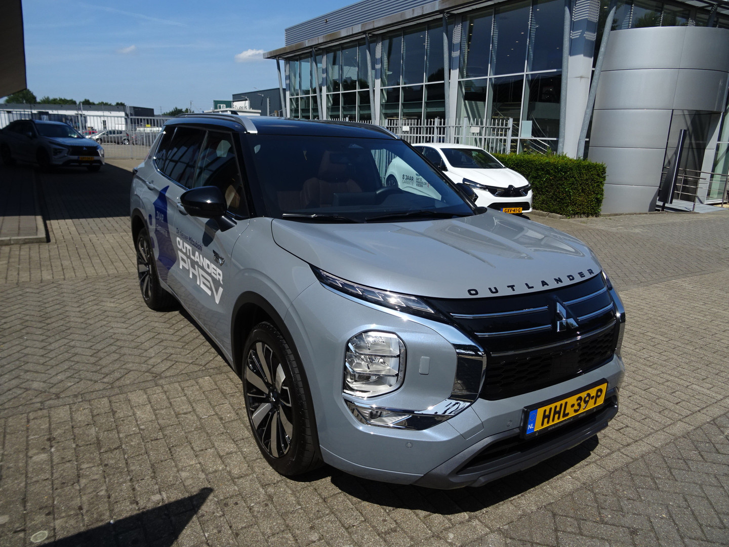 Mitsubishi Mitsubishi