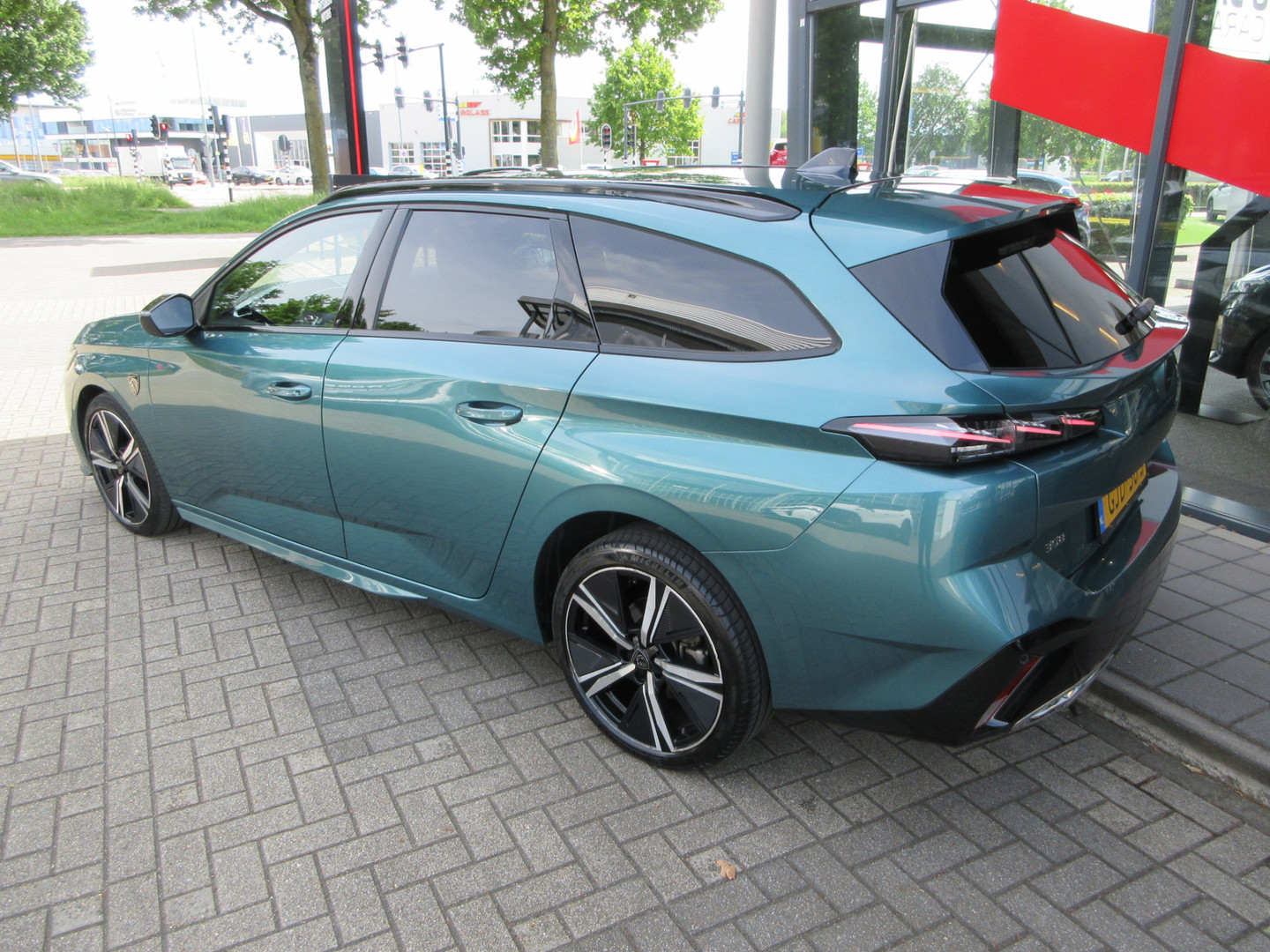 Peugeot