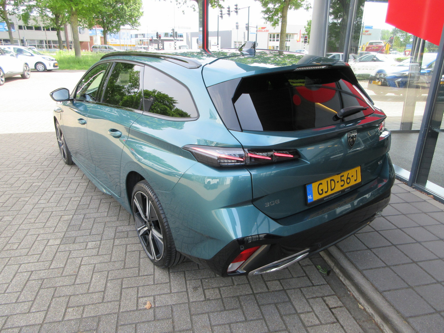 Peugeot