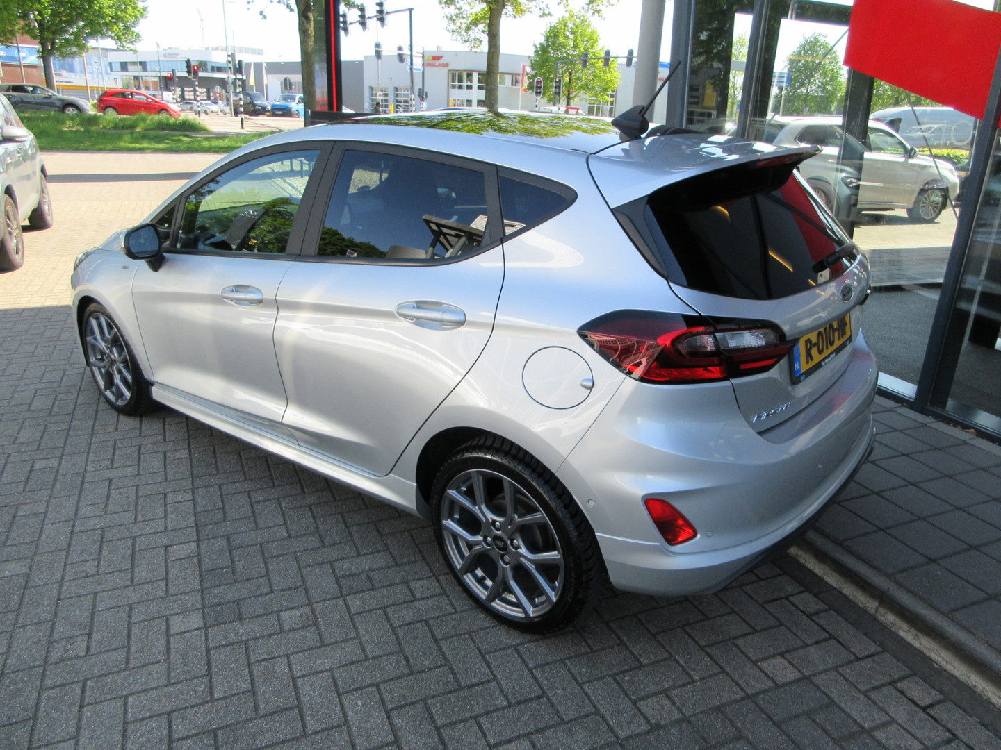 Ford