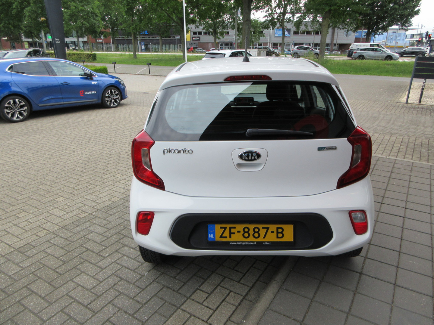 Kia