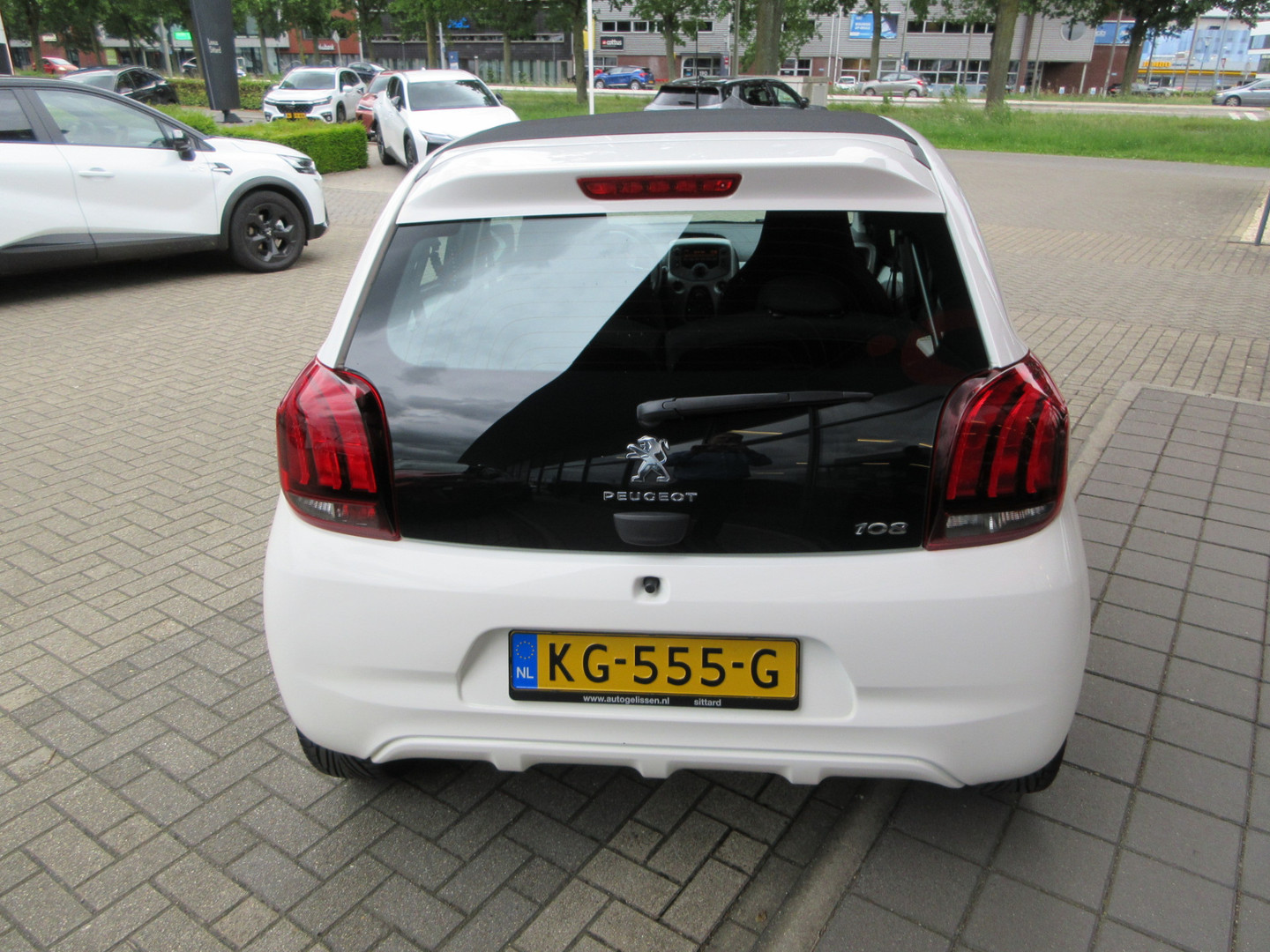 Peugeot