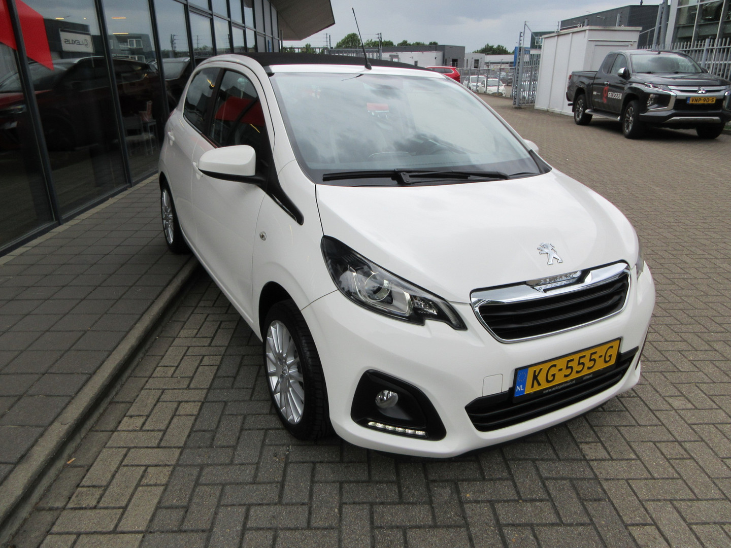 Peugeot