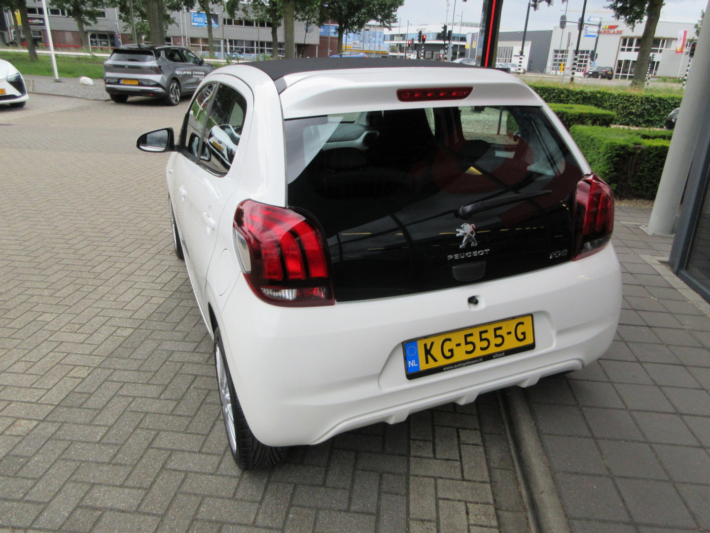 Peugeot