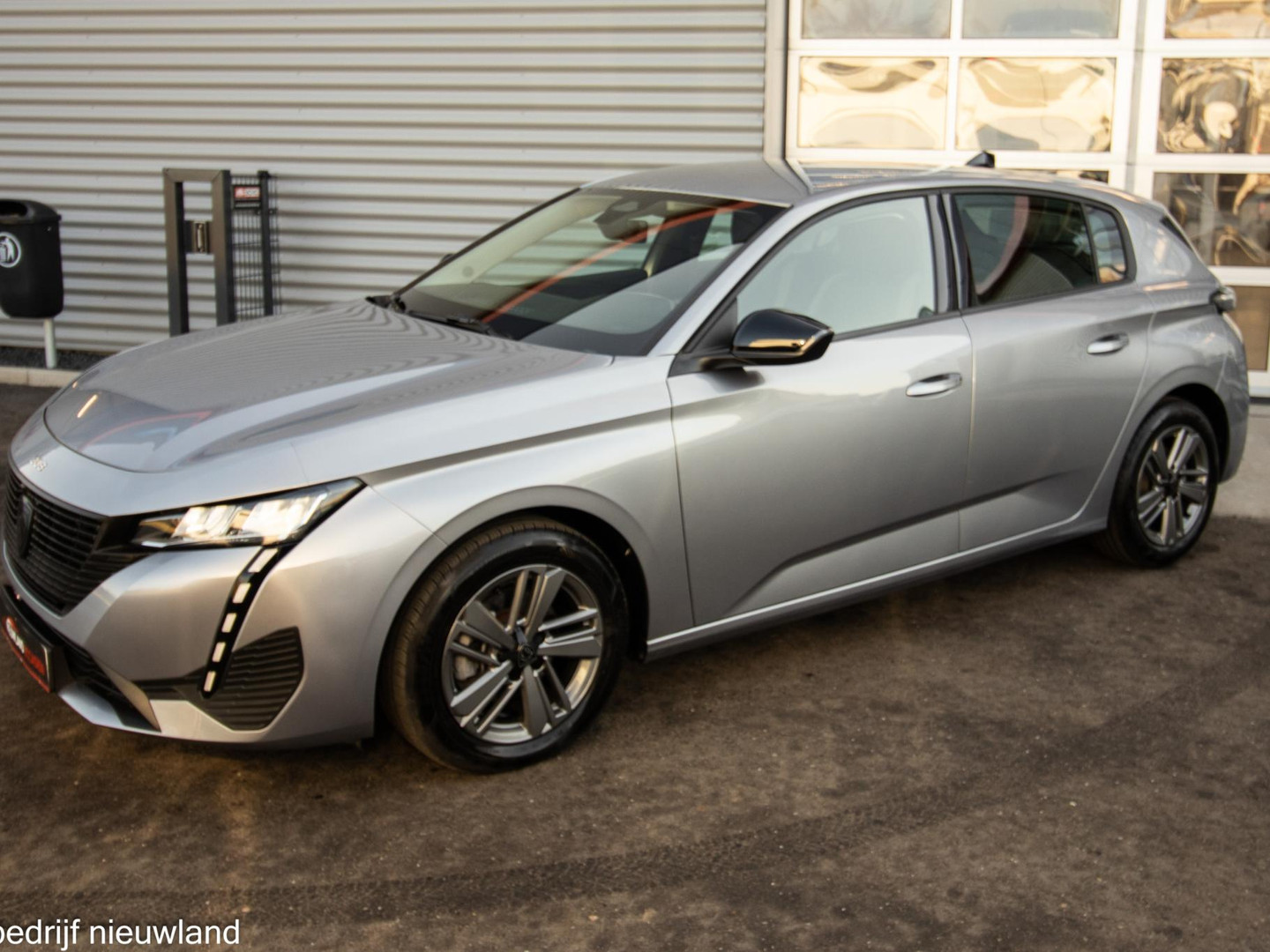 Peugeot