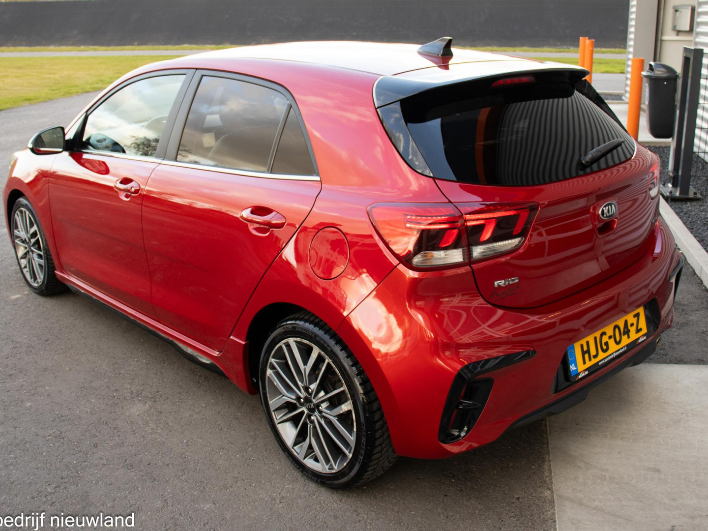 Kia