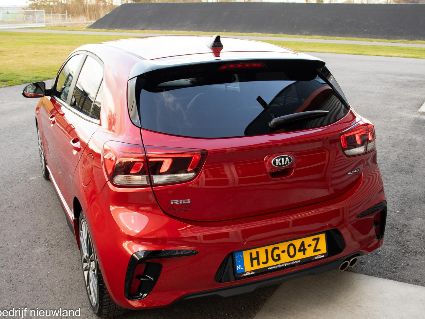Kia