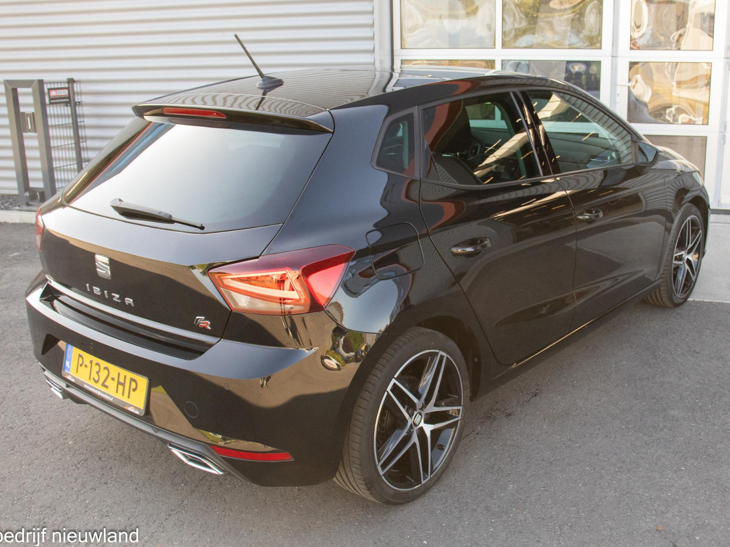 SEAT