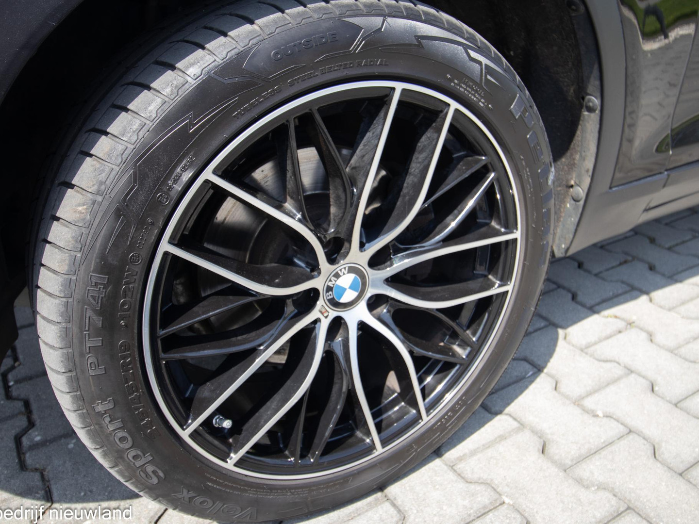 BMW
