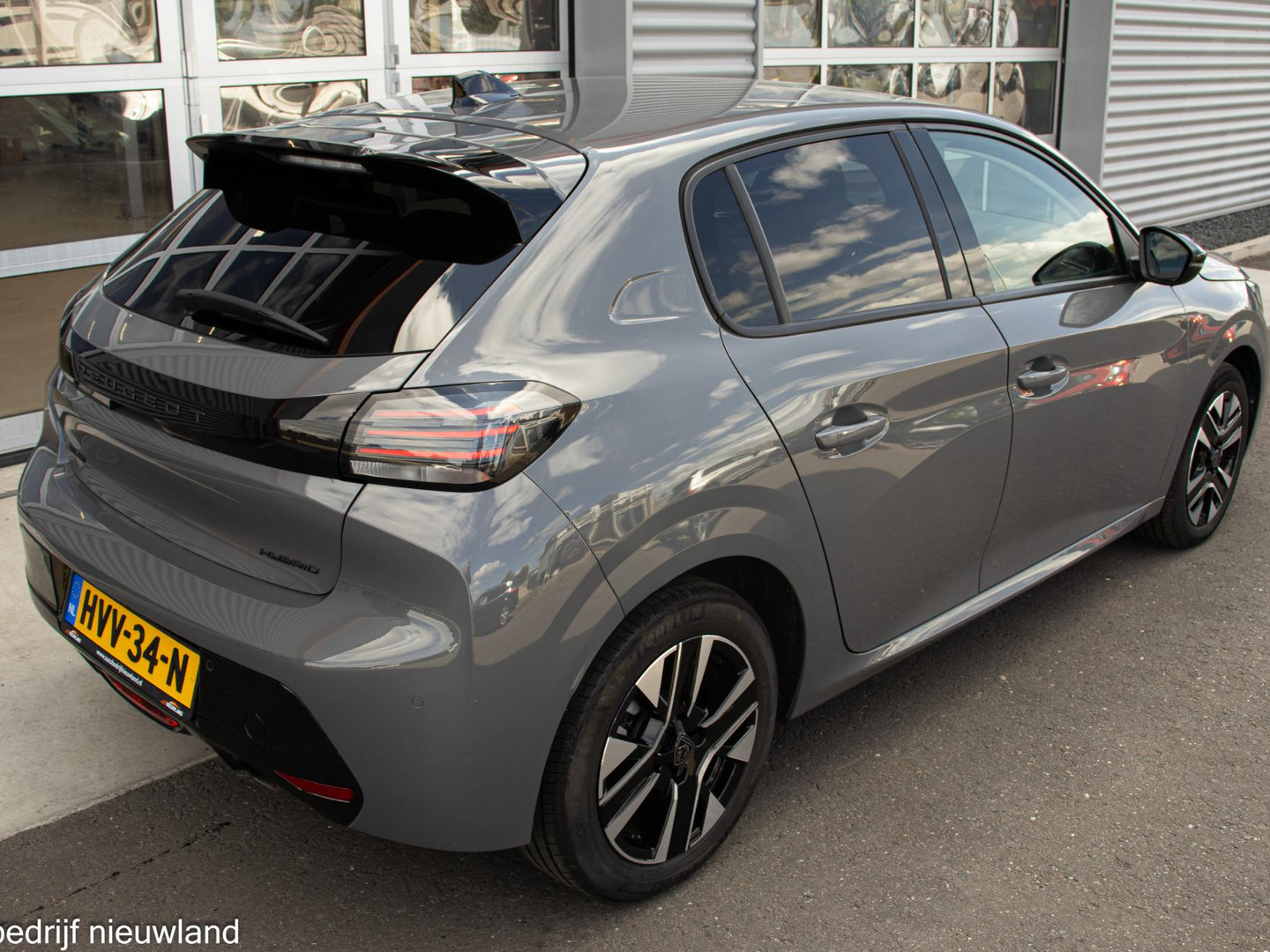 Peugeot Peugeot