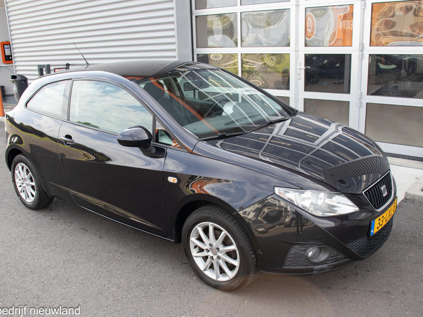 SEAT