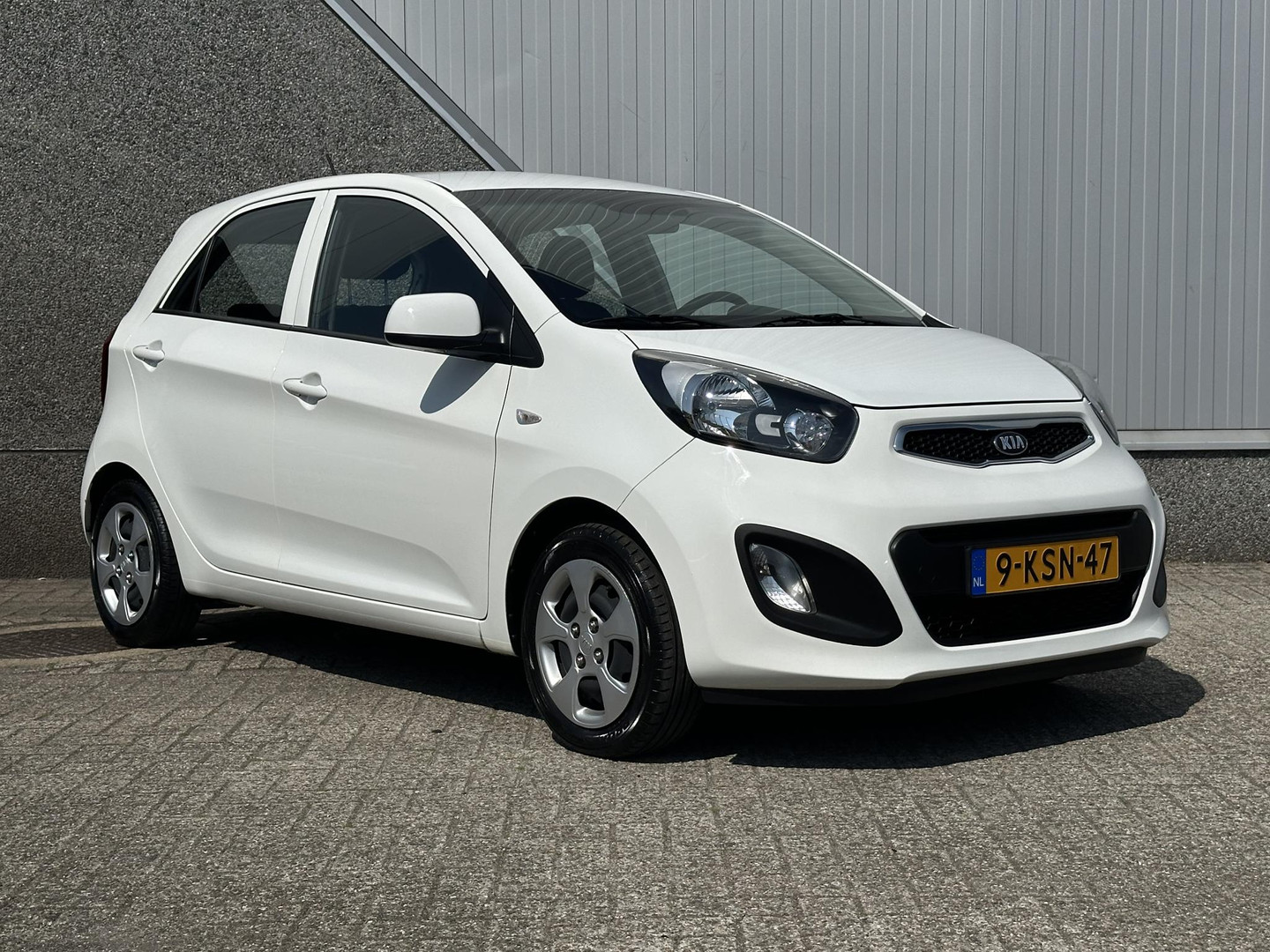 Kia