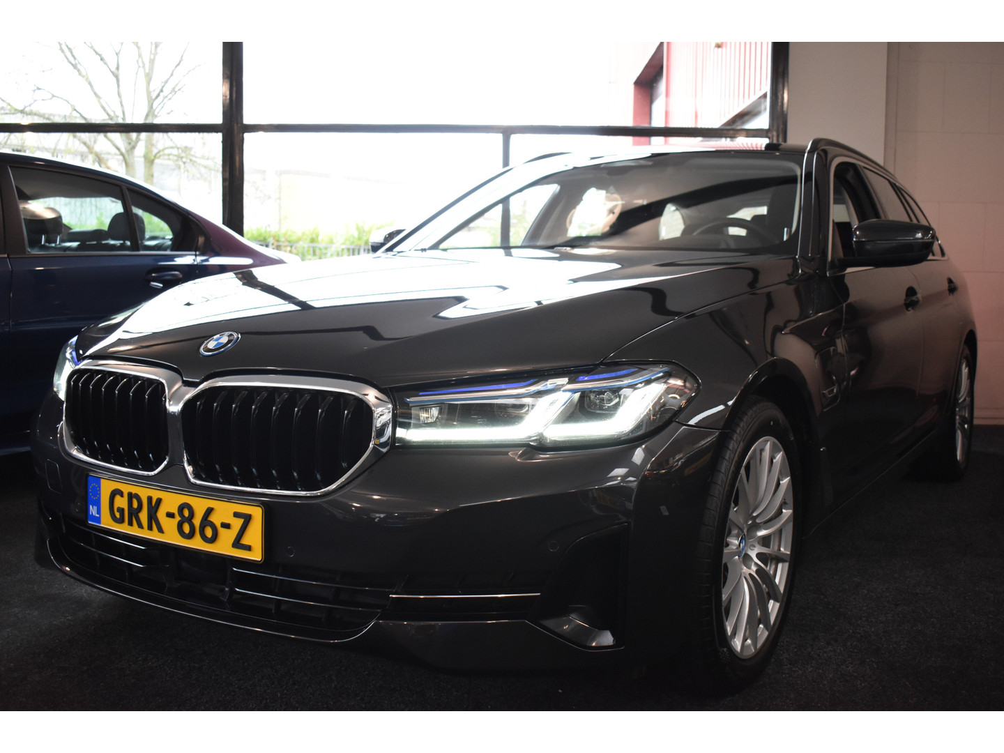 BMW BMW