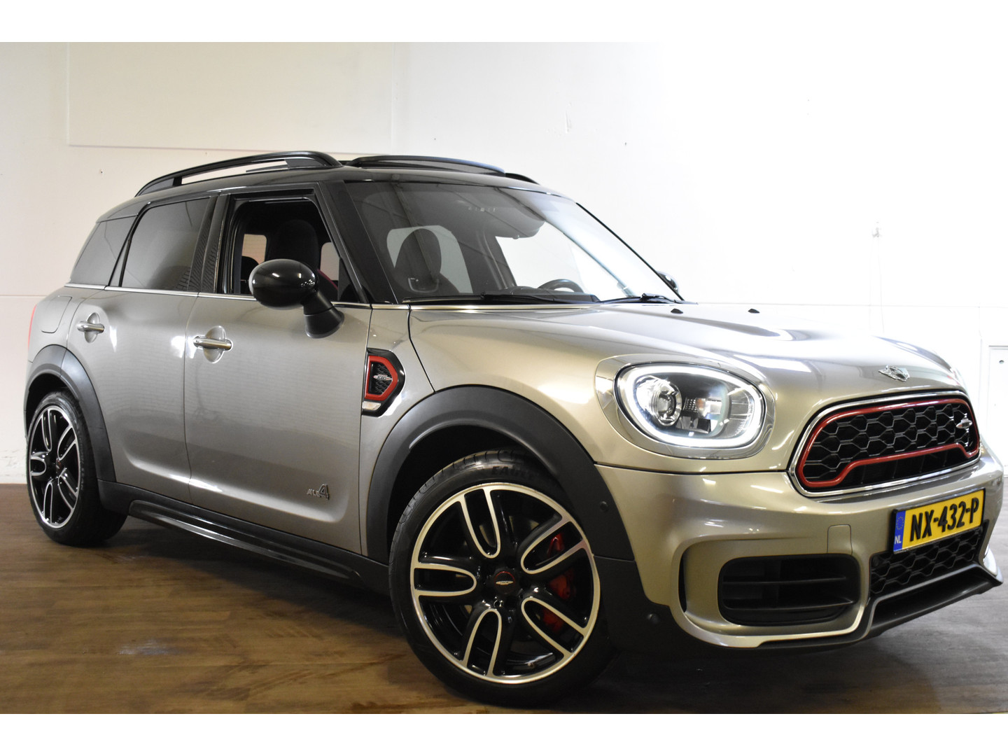 MINI