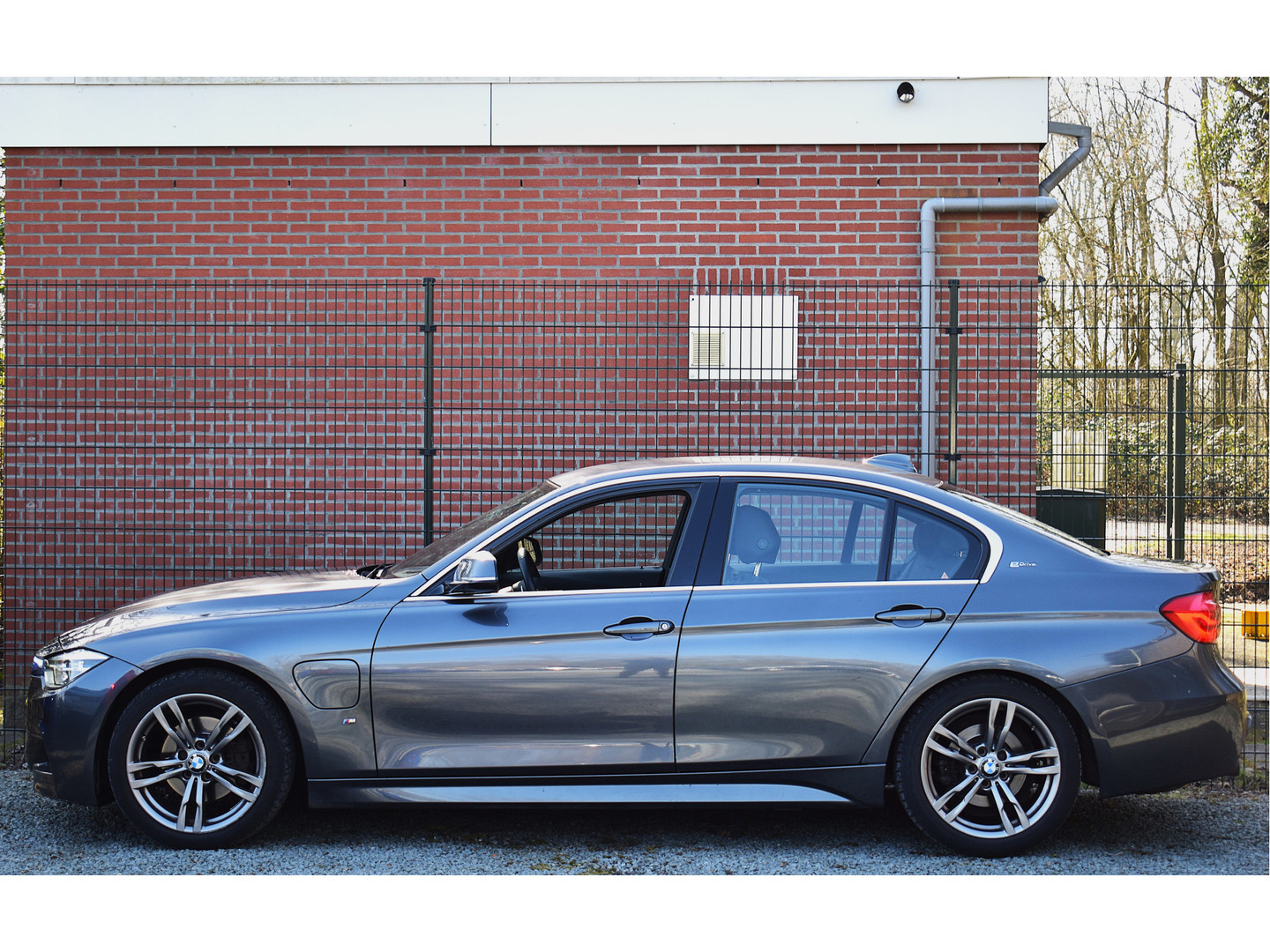 BMW BMW