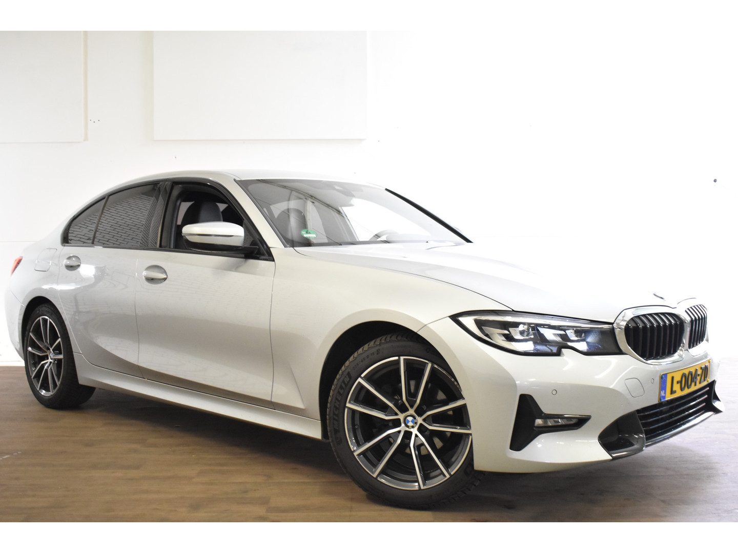 BMW BMW