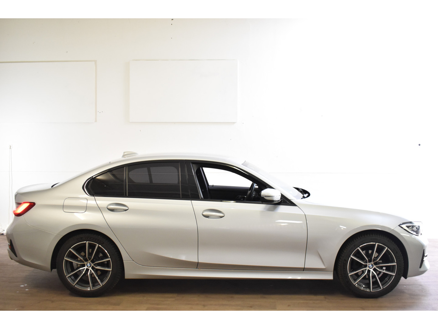 BMW BMW