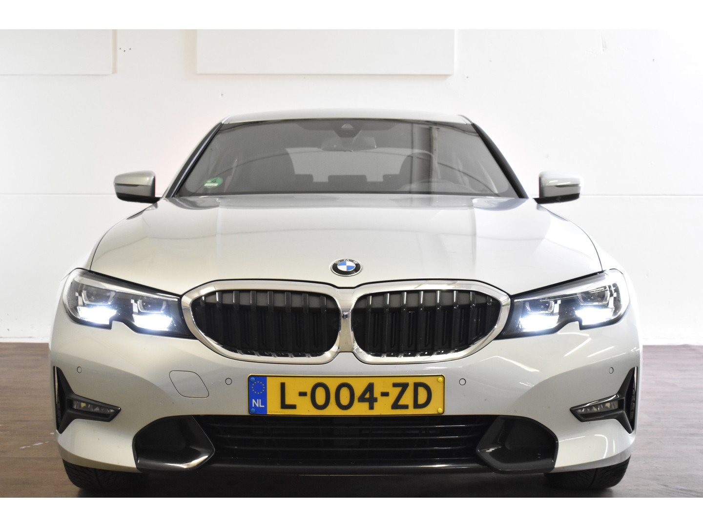 BMW BMW
