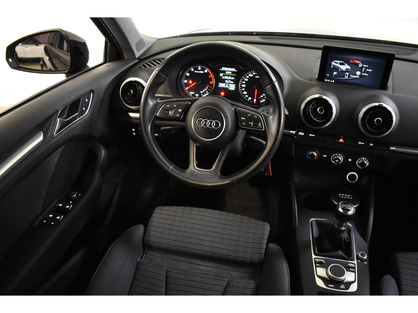 Audi Audi
