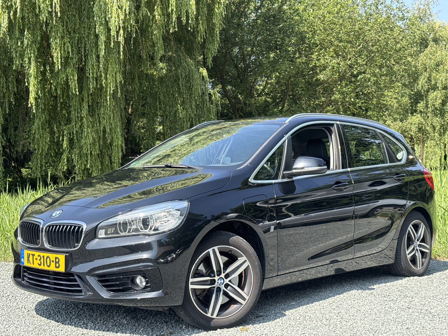 BMW BMW