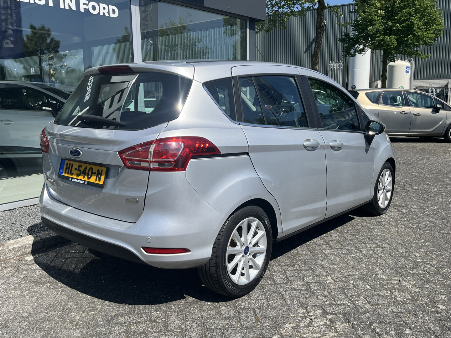 Ford Ford