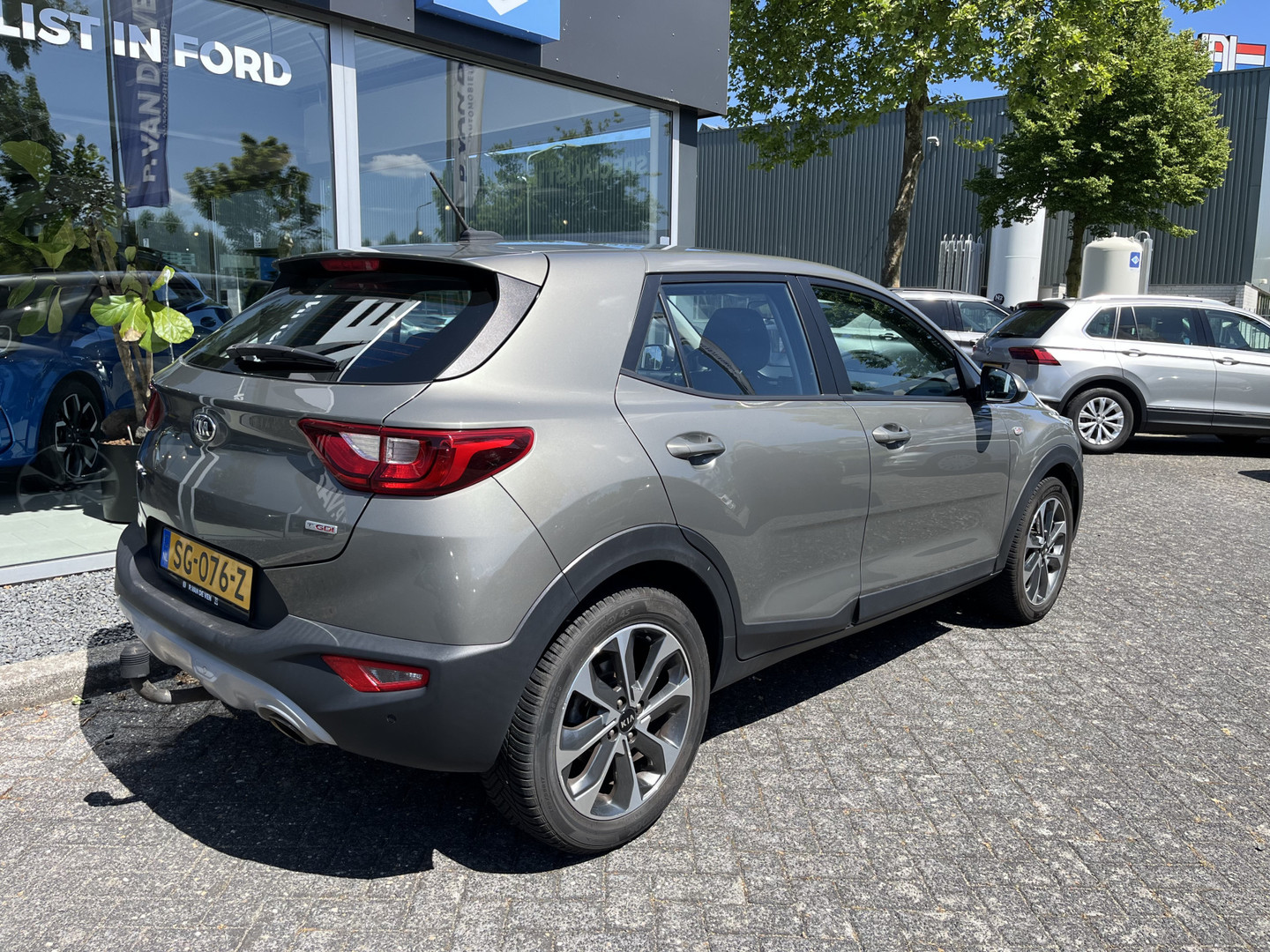 Kia