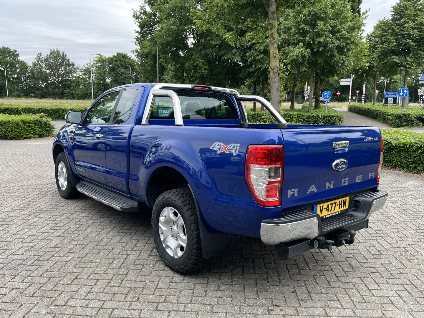 Ford Ford