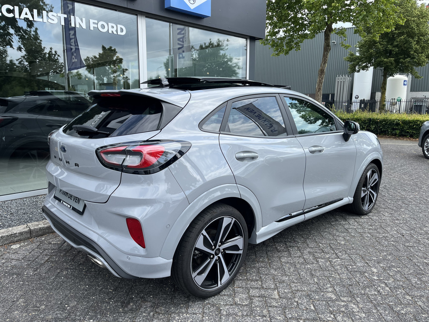 Ford