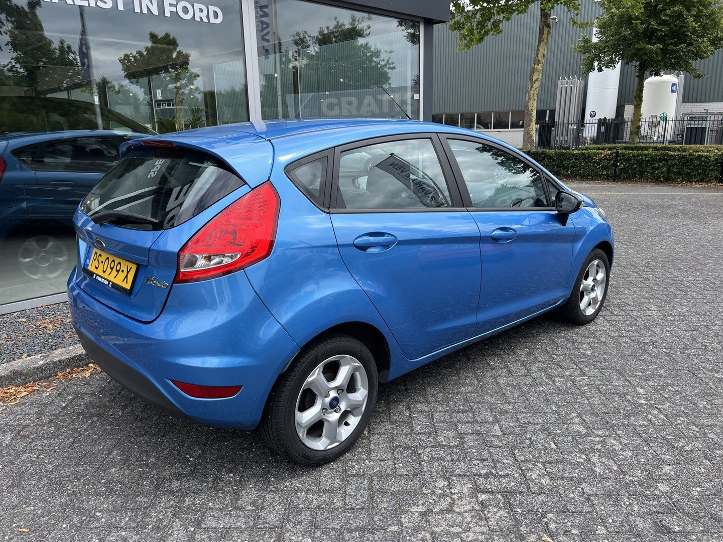 Ford Ford