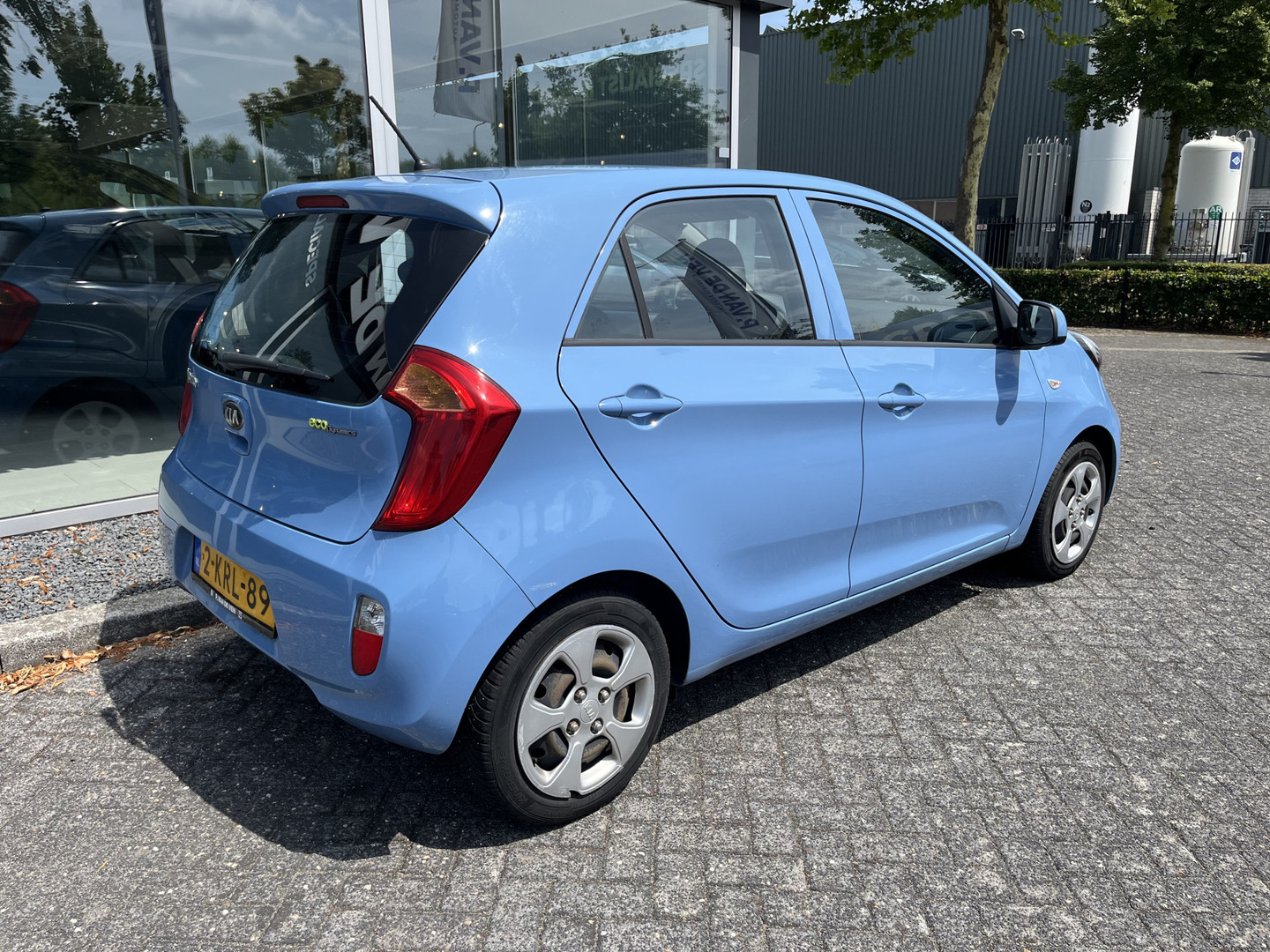 Kia