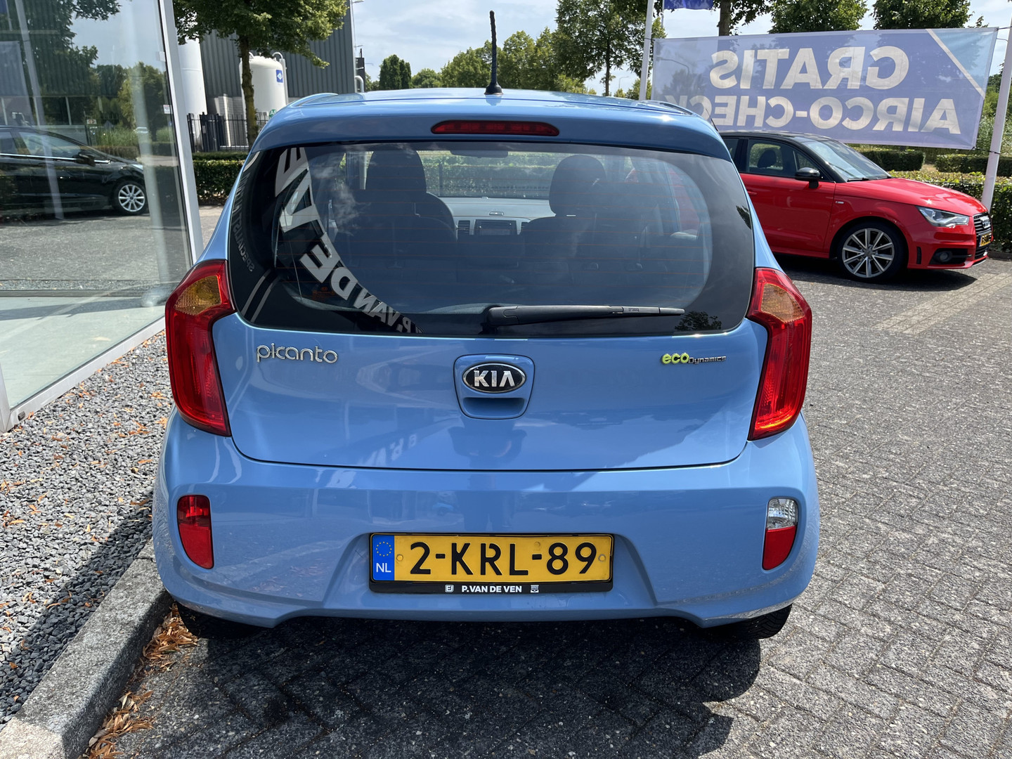 Kia