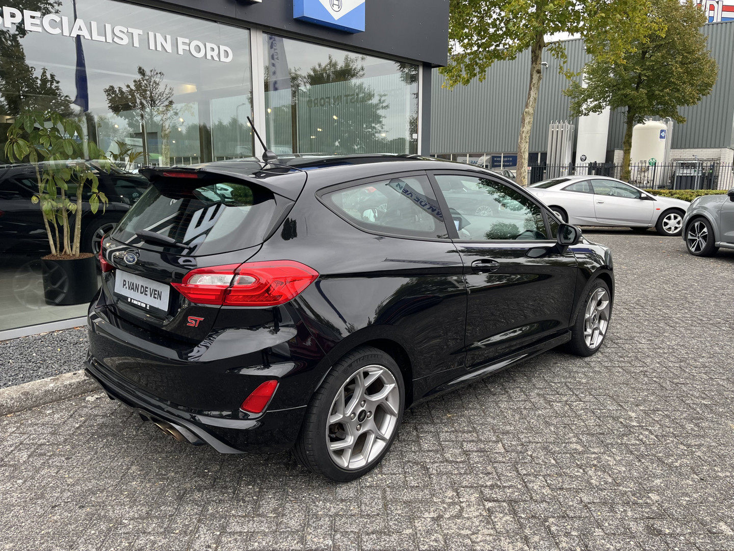Ford