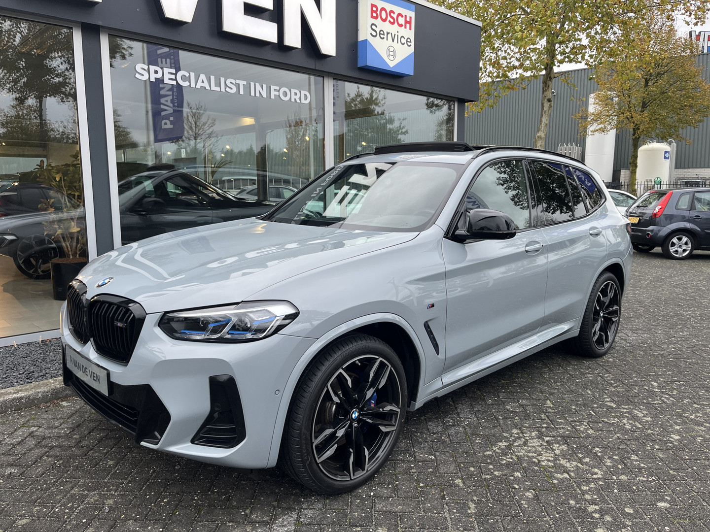 BMW BMW