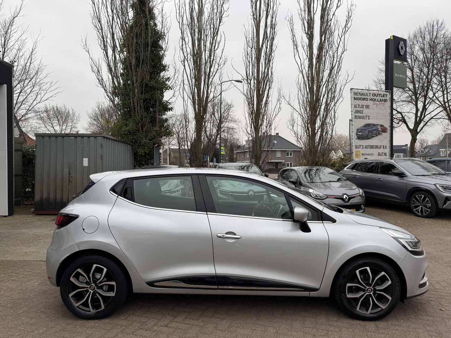 Renault Renault