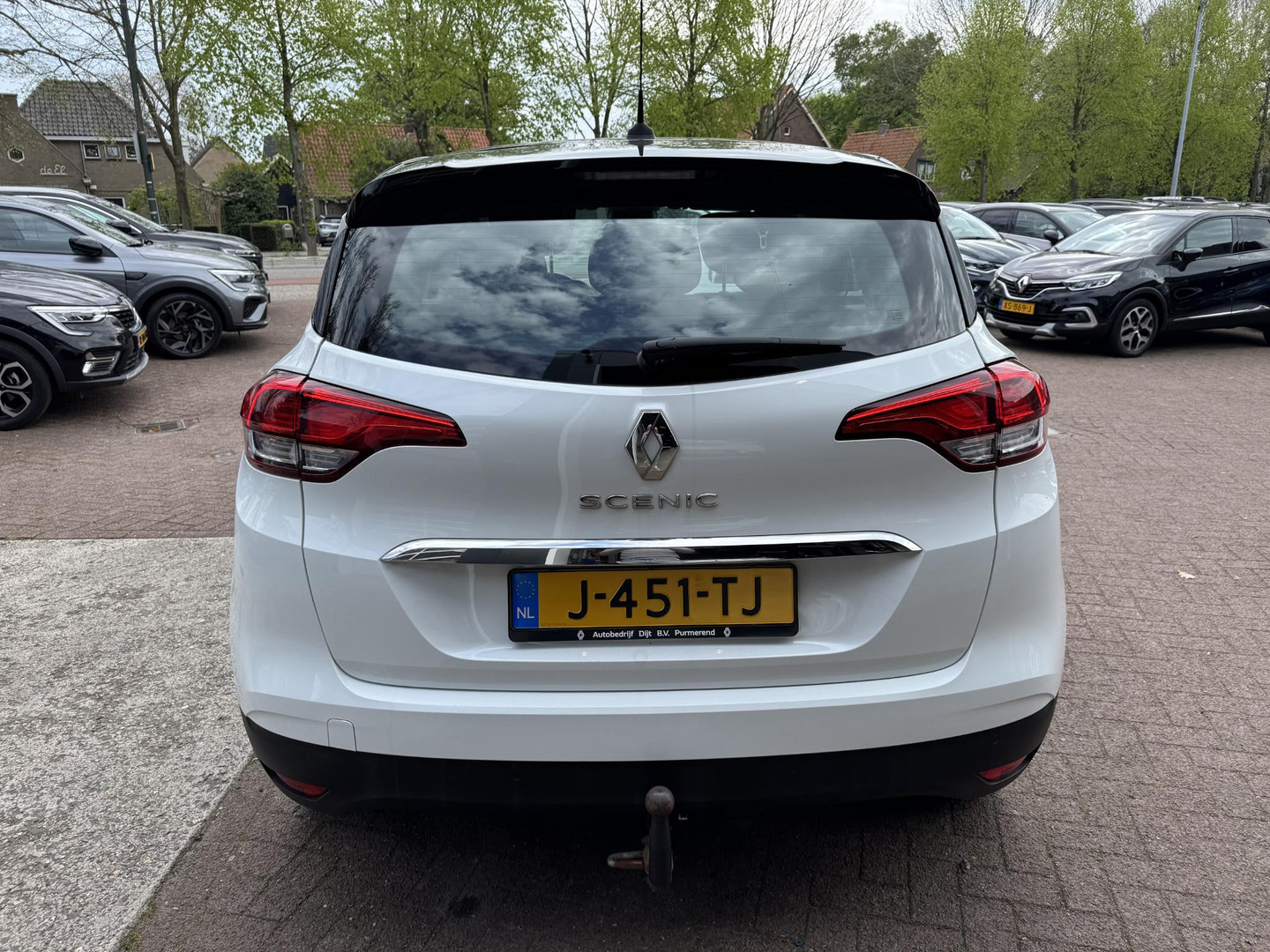 Renault Renault