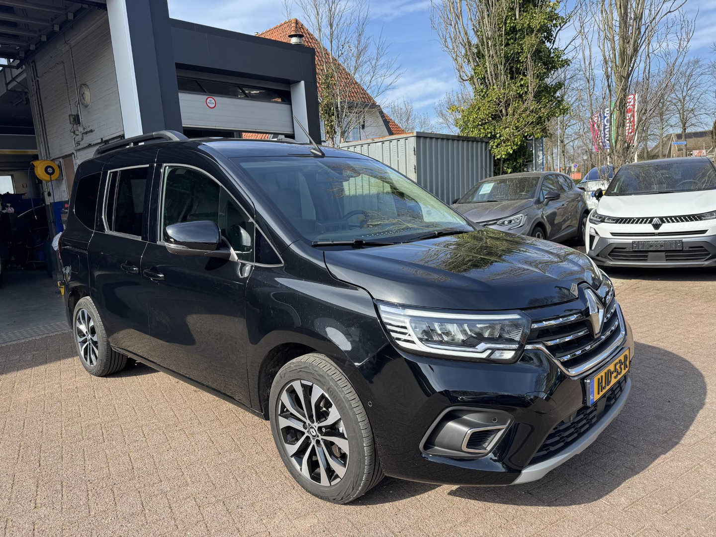 Renault Renault