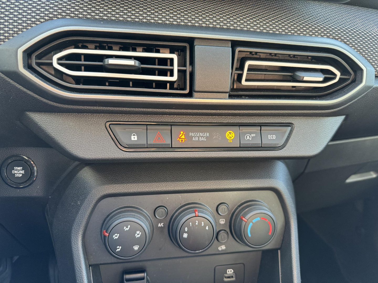 Dacia Dacia