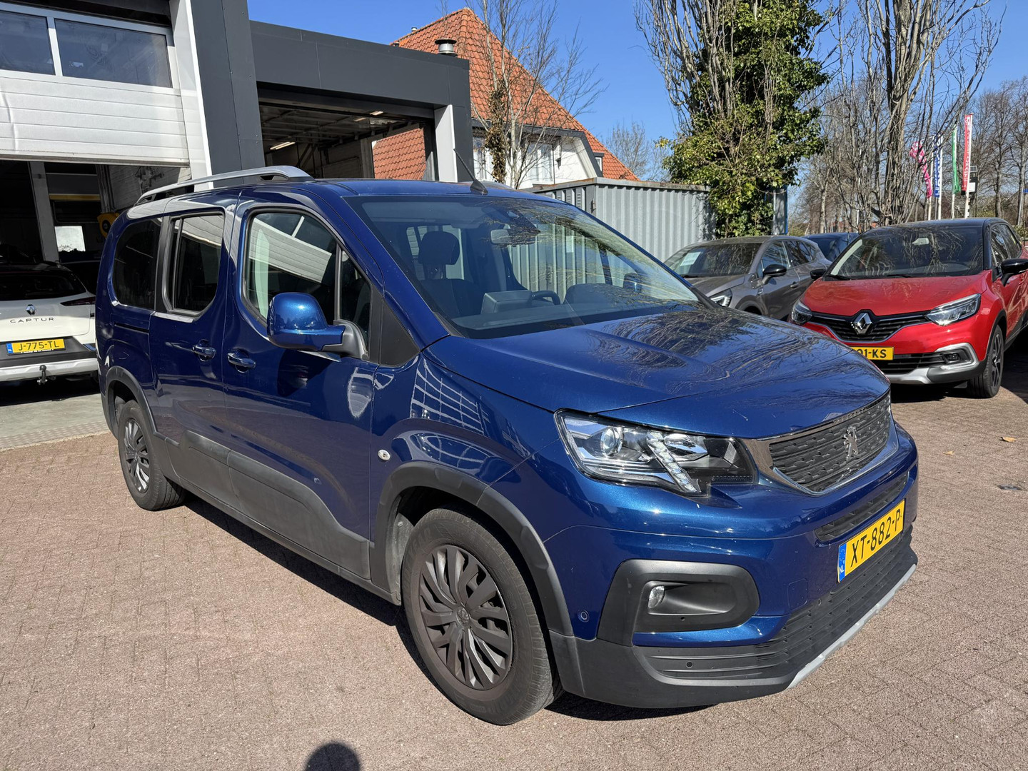 Peugeot