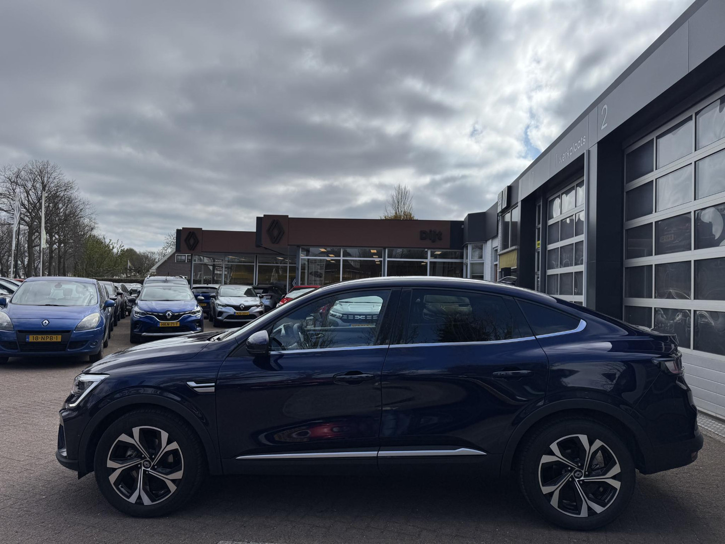 Renault Renault