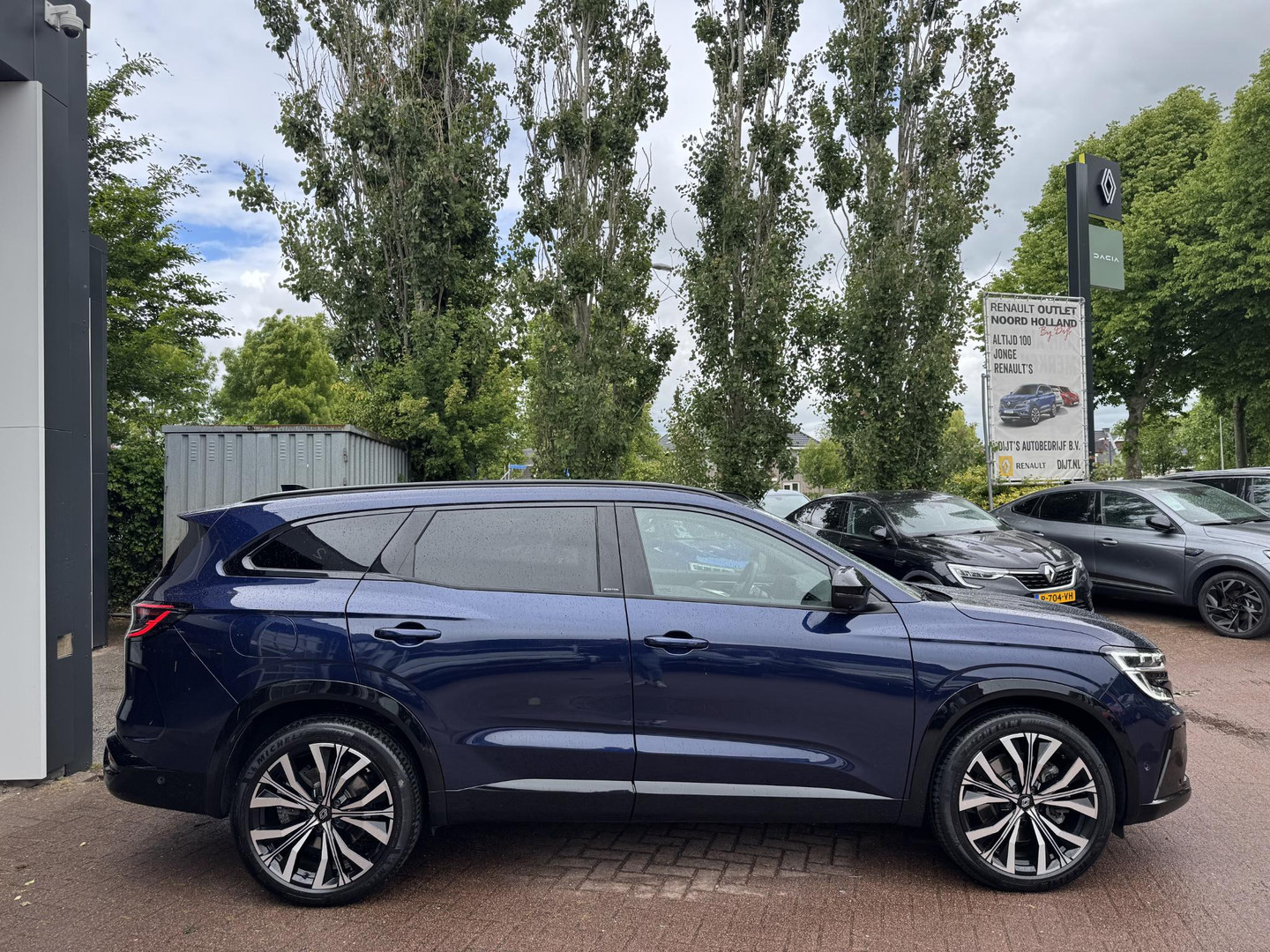 Renault Renault